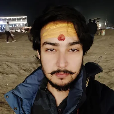 Shubham Tiwari profile