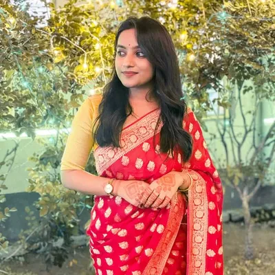 | Shubhangee Dey | profile