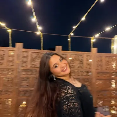 Shubhra profile