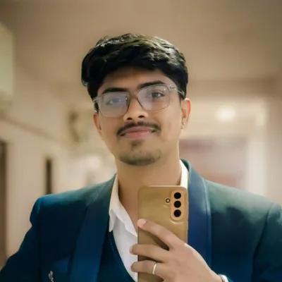 © Adityaa Kushwaha profile
