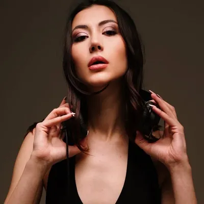 SIBEL KACAN profile