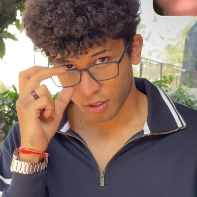 Siddhant Tandon profile