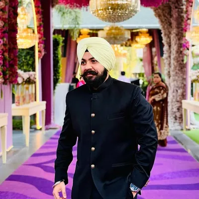 ਸਿੱਦਕ ਚਾਵਲਾ | Ludhiana 📍| profile