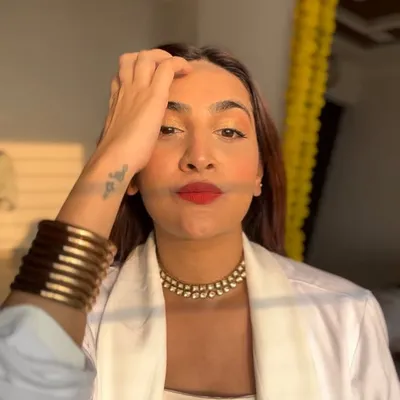 siddhi's lookbook profile