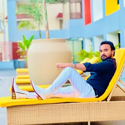👑Ashu Siddiqui👑 profile