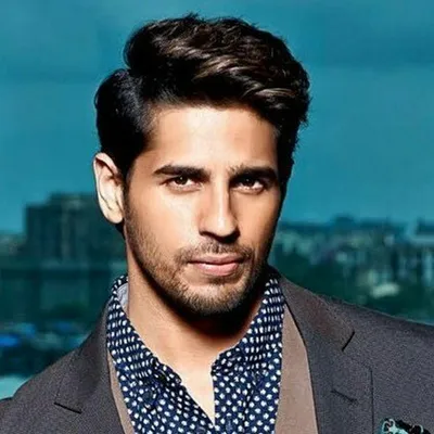 Sidharth MalHOTra FC ๐ profile