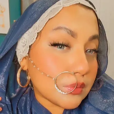 Sidra Rafi profile