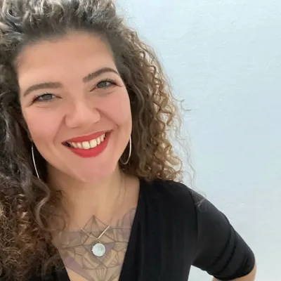 Dani ๐ Queer | Familie | Behinderung profile