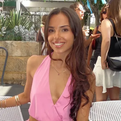 sienna perruzza ₊˚.⋆☾⋆⁺₊✧ profile