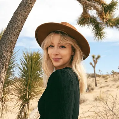 Sara Randall | Sights Of Sara profile