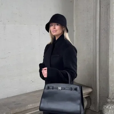 SIGNE LINDHOLM profile