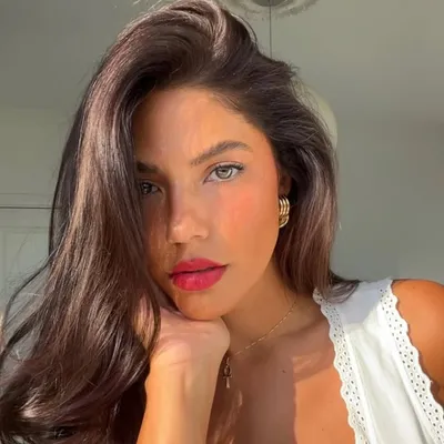 Nina profile