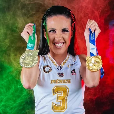 Silvia Contreras profile