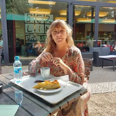 Silvia Cristina Kuhn profile