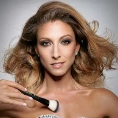 Silvia Notargiacomo Officiel profile