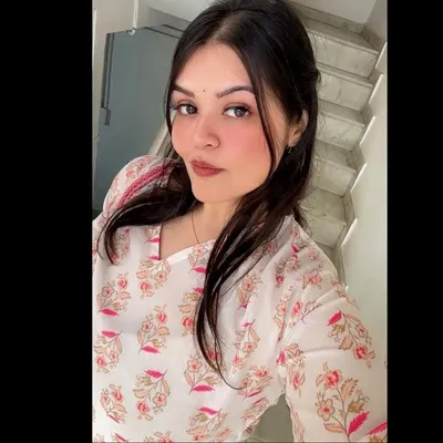 Dr. Simran Bandwar ✿ profile
