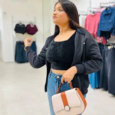 SIMI 💫 profile