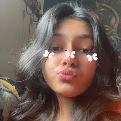 Simran💖 profile