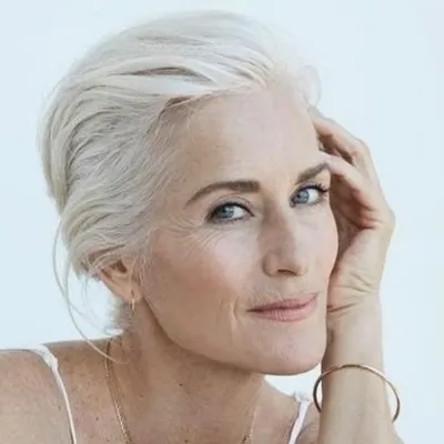 Simone Jacob M.A. profile