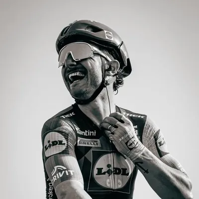 Simone Consonni profile