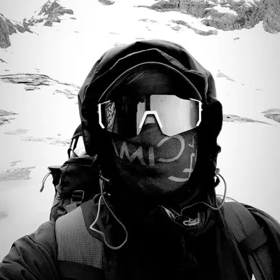 SIMON HUMLER profile