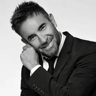๐ฌ๐ง Simon In LA profile