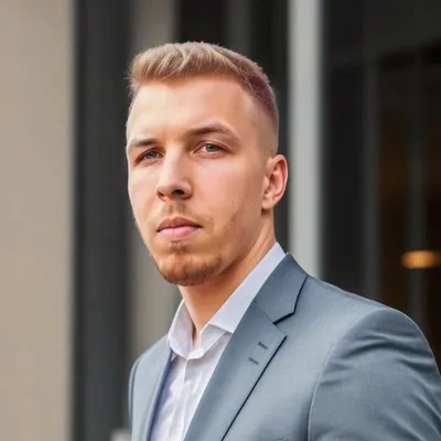 Simon Vallenthin profile