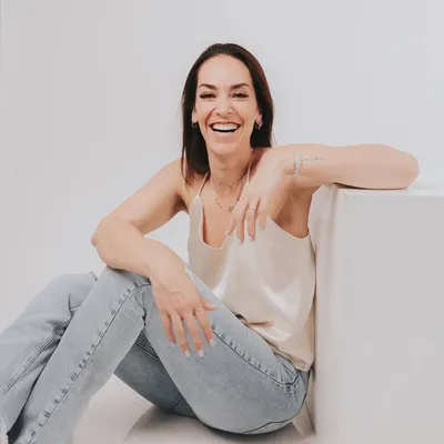 Mariana profile