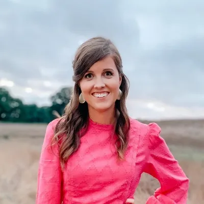 Carrie Grace profile