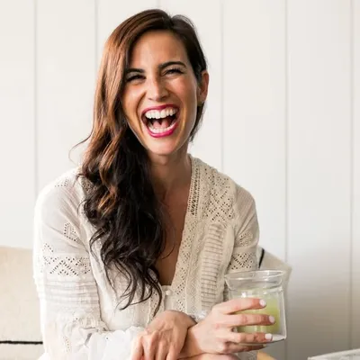 SIMPLY REAL HEALTH | SARAH ADLER profile