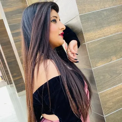 Simran Bhutani profile