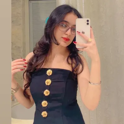 Simran Grover profile