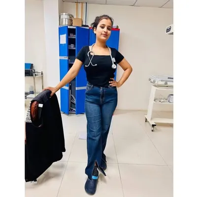 Simran Simmi profile