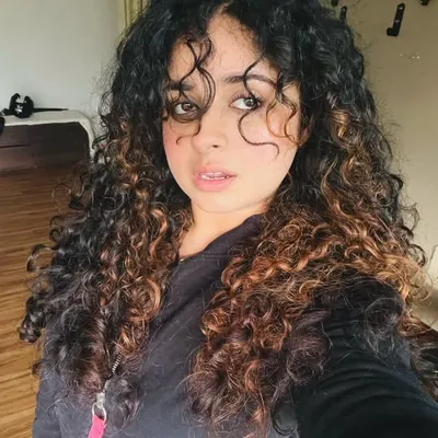Simran Daswani profile