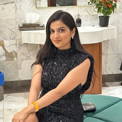 Simran Jain profile