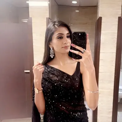 SIMRAN | Bridal Makeup Artist Delhi profile