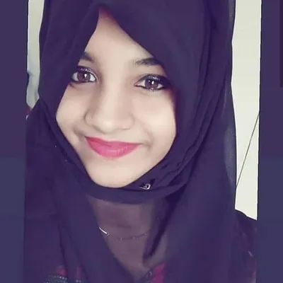 Simran Khan™🔵 profile