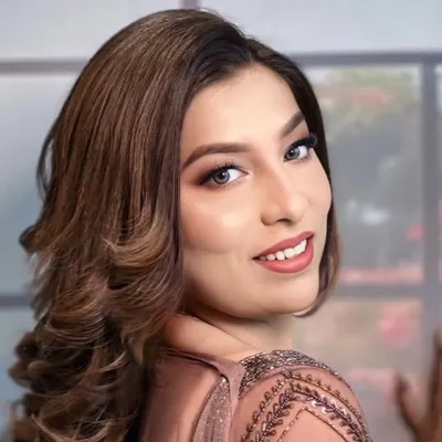 Simran Sharma profile