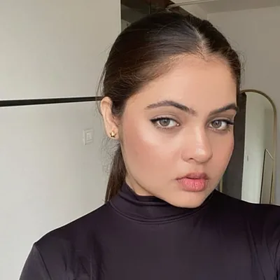 Simran Chaudhary profile