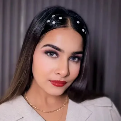 SiMRAN OSHAN profile
