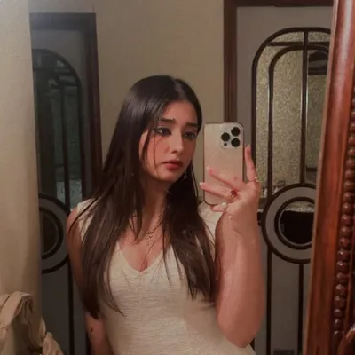 Simran Sharma profile