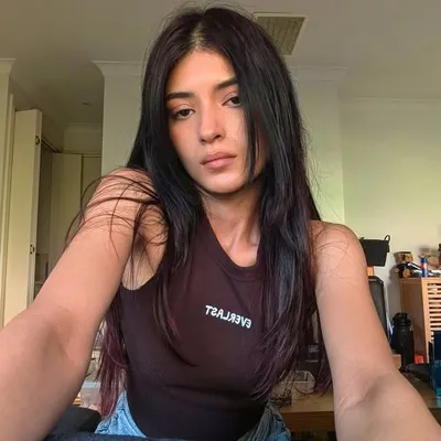 Simran Danielle Bedi profile