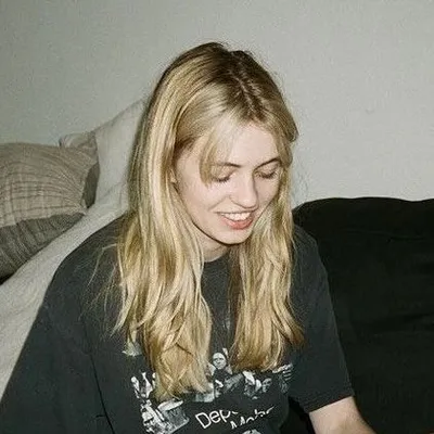 lily 🫧 profile