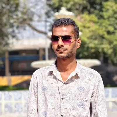 Amu Singal profile