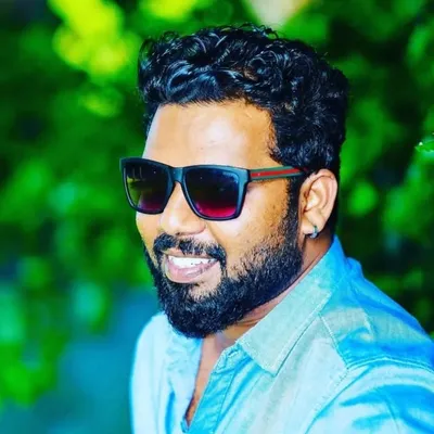 Dhivagaran Santhosh Kumar profile