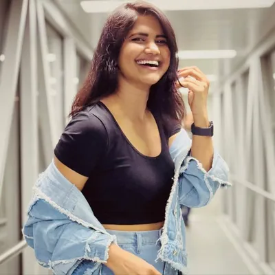 Uma Neha profile