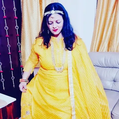 Niti singh profile