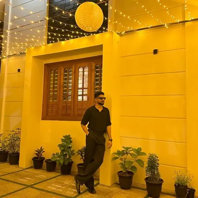 Siraajh” profile