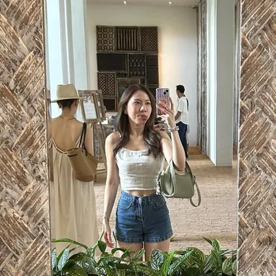 Samantha Ashley Tay profile