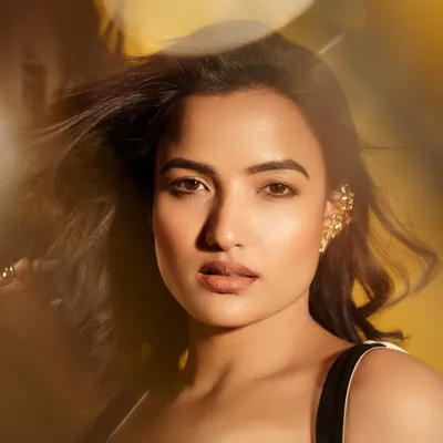 Siri Hanumanthu profile